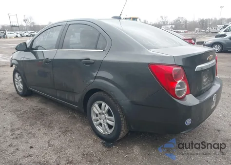 2015 Chevrolet Sonic Lt Auto z USA, uszkodzony, nr VIN 1G1JC5SH9F4114410